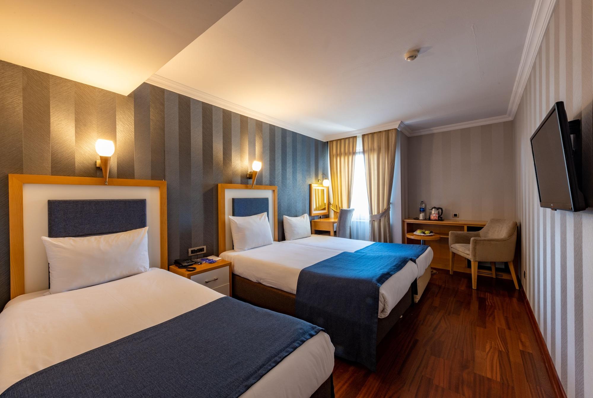 Nova Plaza Taksim Square Hotel Istanbul Exterior foto